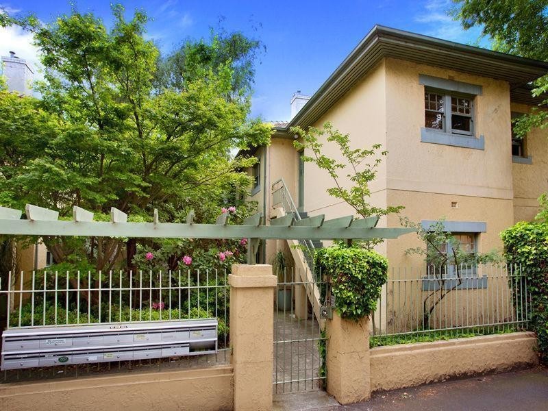 5/6 West Beach Road, St Kilda VIC 3182