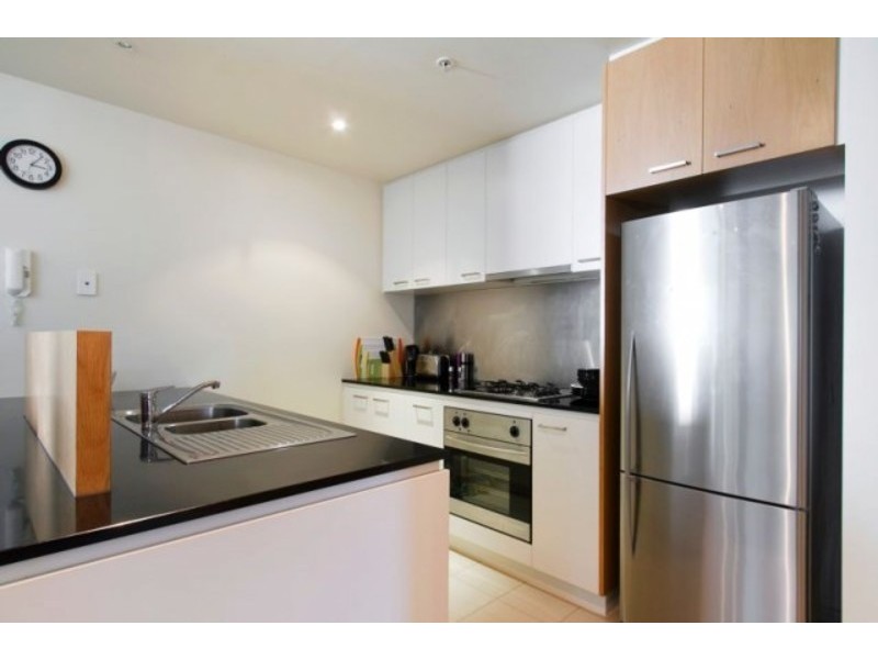 607/15 Caravel Lane, Docklands VIC 3008