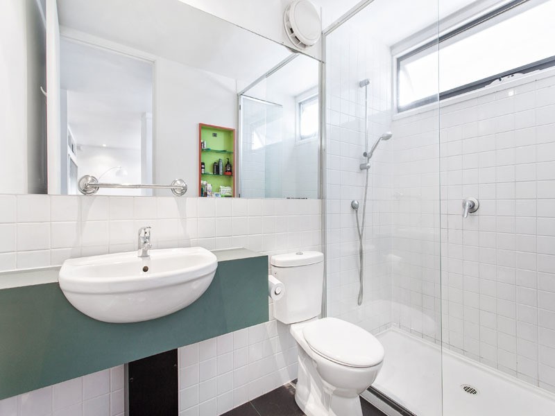 2/23 Foster Street, St Kilda VIC 3182