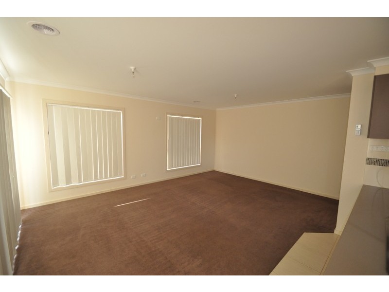 4 Black Knight Way, Kurunjang VIC 3337