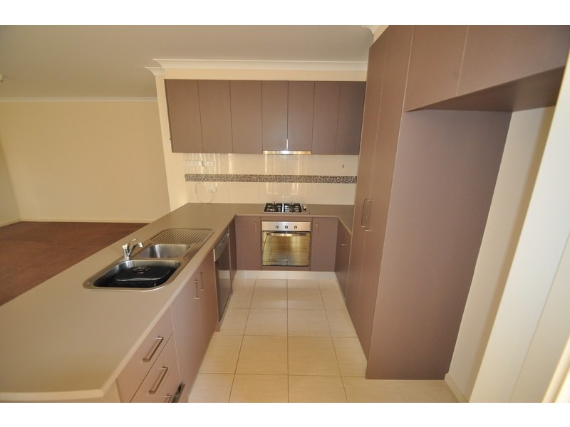 4 Black Knight Way, Kurunjang VIC 3337