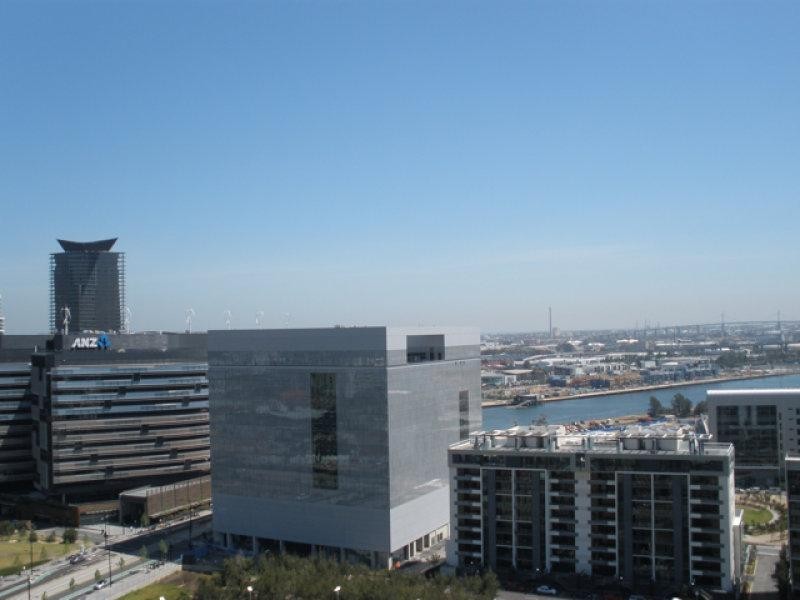 8 Waterview Walk, Docklands VIC 3008