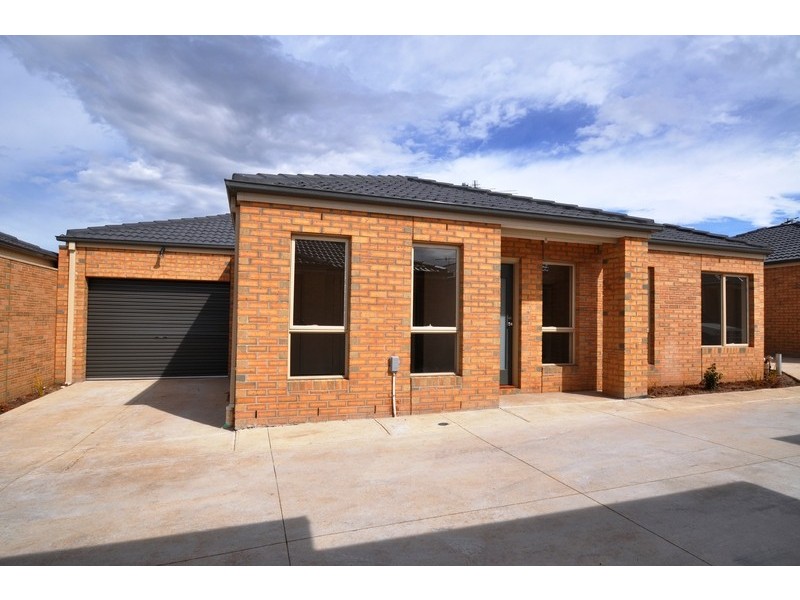 4 Black Knight Way, Kurunjang VIC 3337