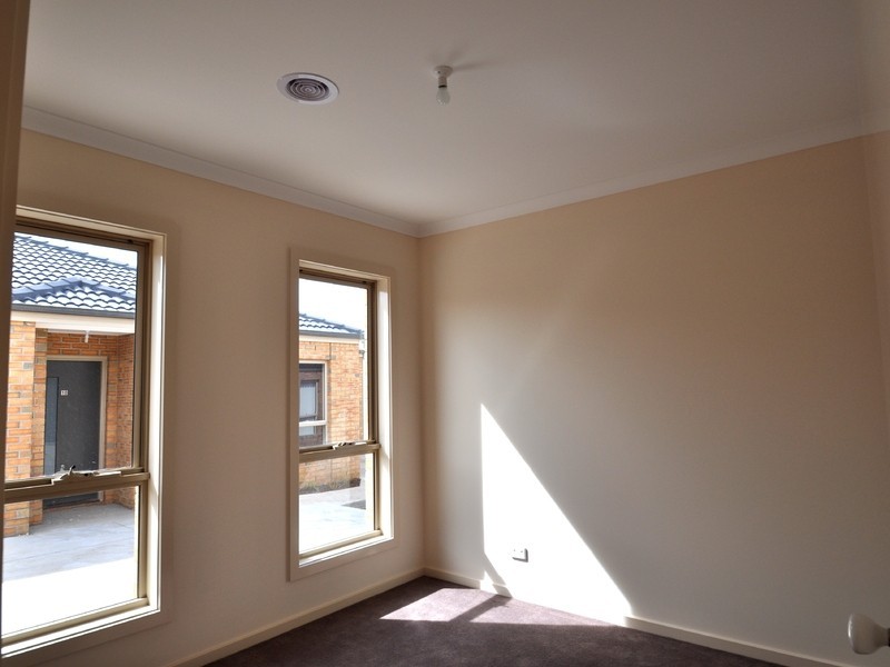 4 Black Knight Way, Kurunjang VIC 3337