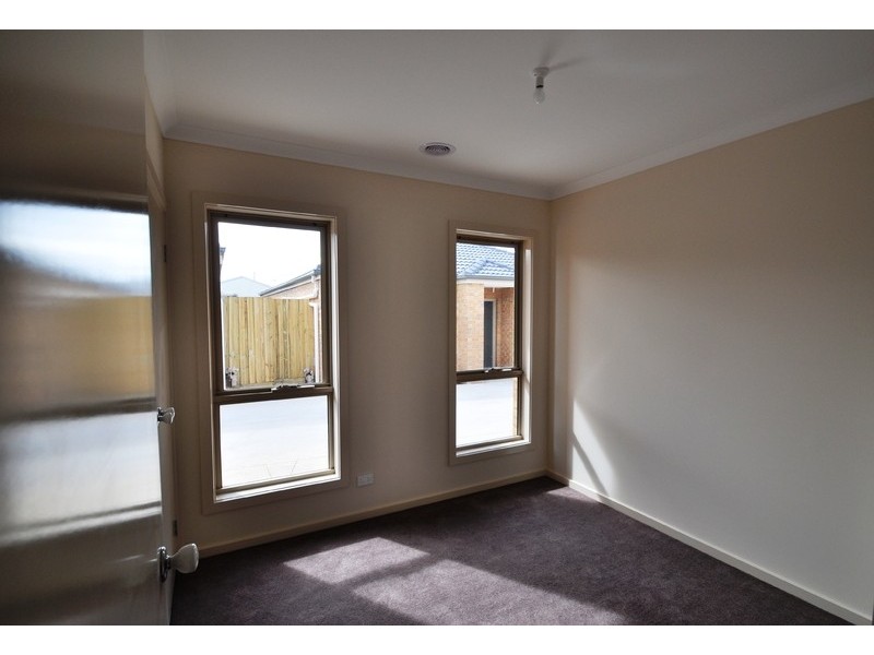 4 Black Knight Way, Kurunjang VIC 3337