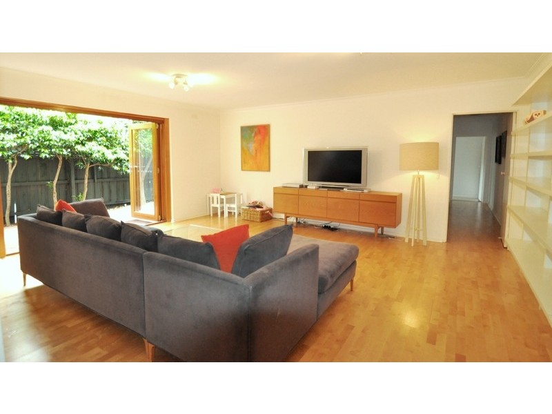 81 Westbury Street, St Kilda East VIC 3183