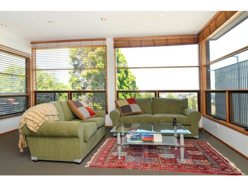 10 Hyton Crescent, Kew VIC 3101