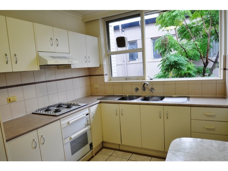 11/37 Melby Avenue, St Kilda East VIC 3183