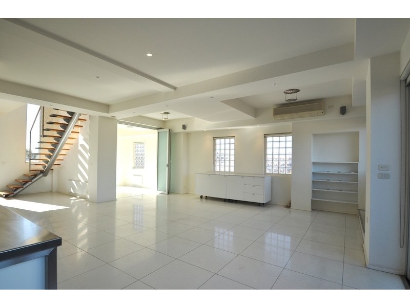 6/3-9 Anchor Place, Prahran VIC 3181