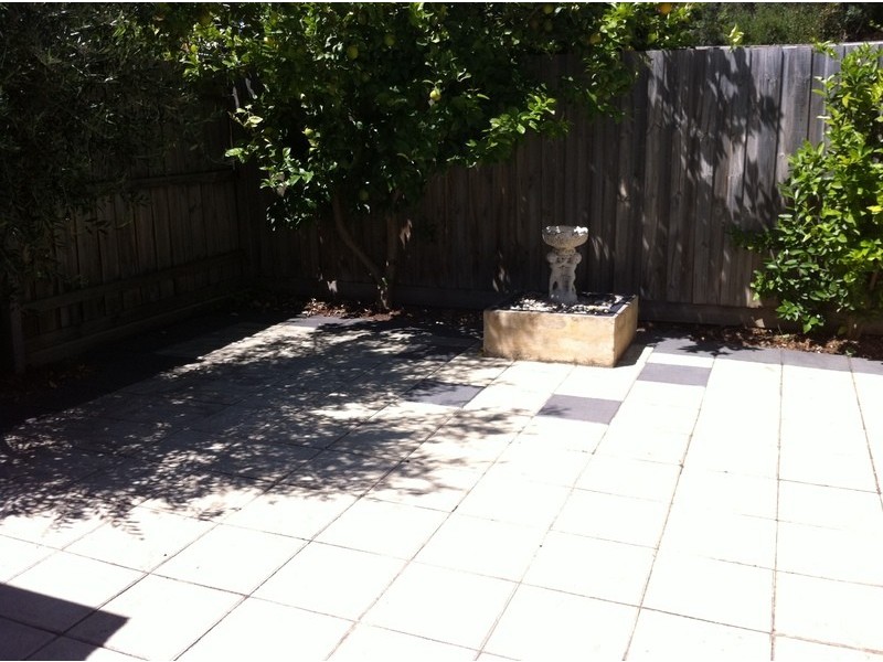 68 Laburnum Street, Blackburn VIC 3130