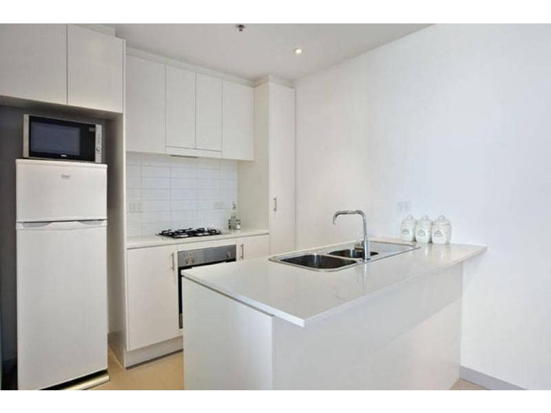 1704/109 Clarendon Street, Southbank VIC 3006
