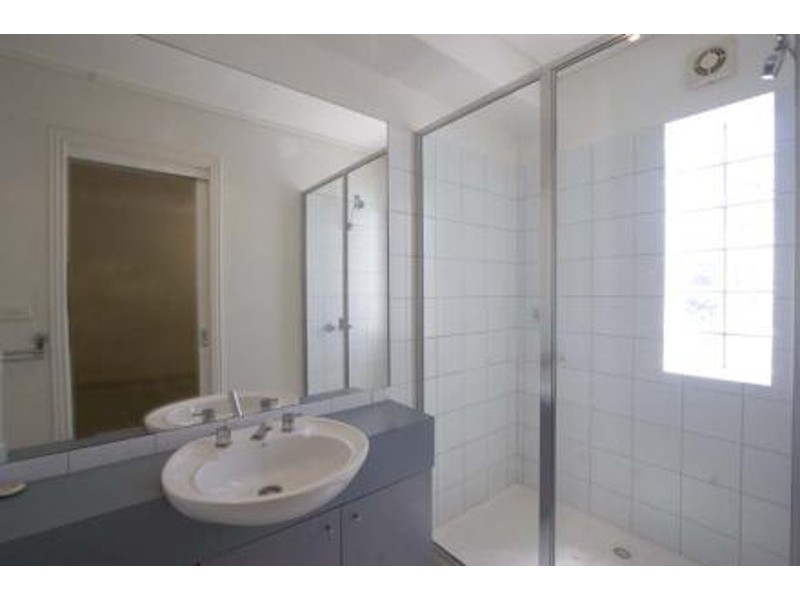 76 Vale Street, East Melbourne VIC 3002