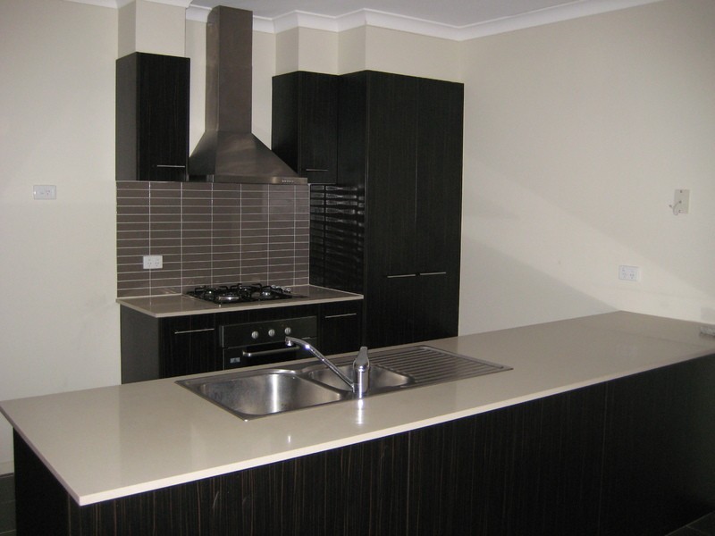 11 Taunton Grove, Derrimut VIC 3030