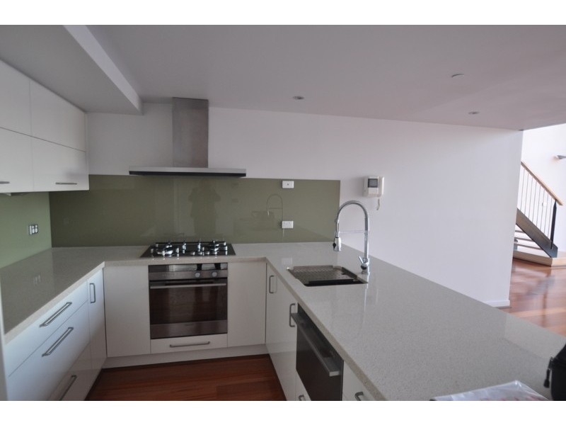 303/220 Commercial Road, Prahran VIC 3181