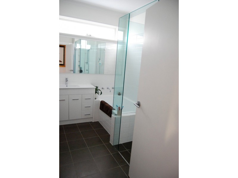 1/60 Midlothian Street, Malvern East VIC 3145