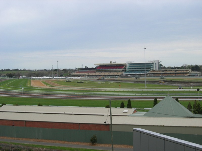 B303/70 Speakmen Street, Kensington VIC 3031