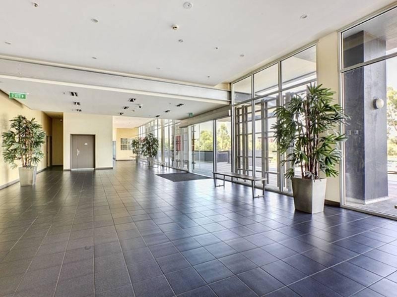 B303/70 Speakmen Street, Kensington VIC 3031