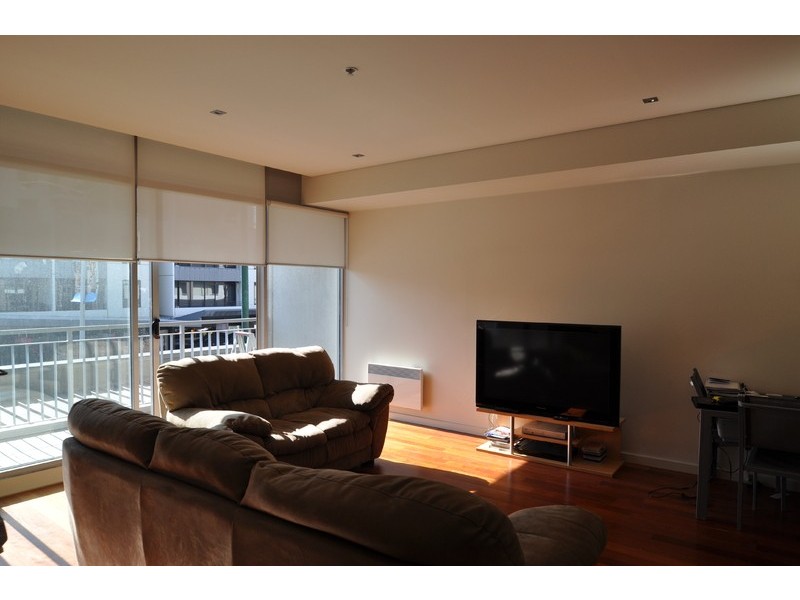203B/84 Bay Street, Port Melbourne VIC 3207