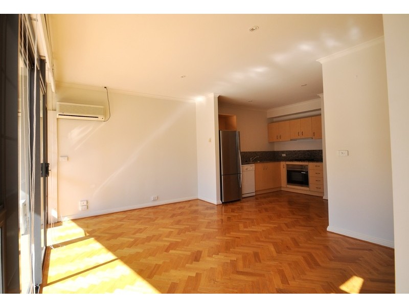 62 Wellington Street, St Kilda VIC 3182