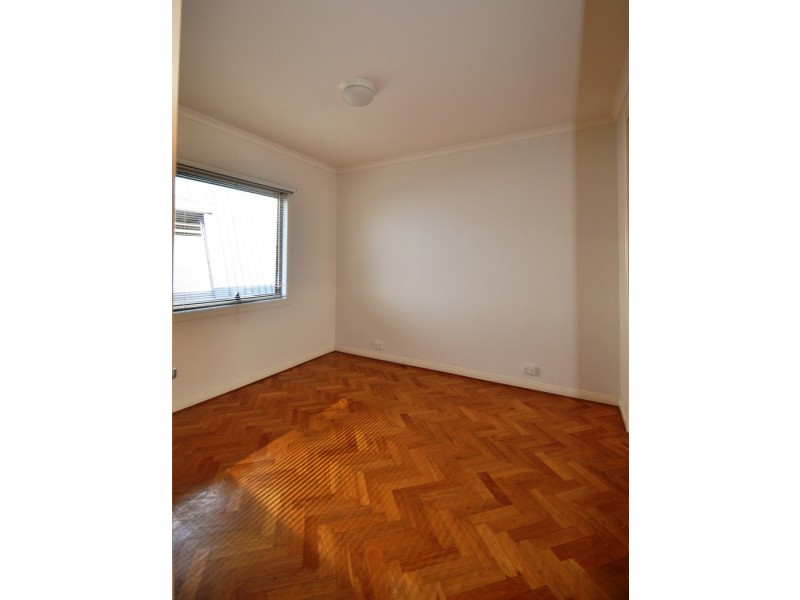 62 Wellington Street, St Kilda VIC 3182