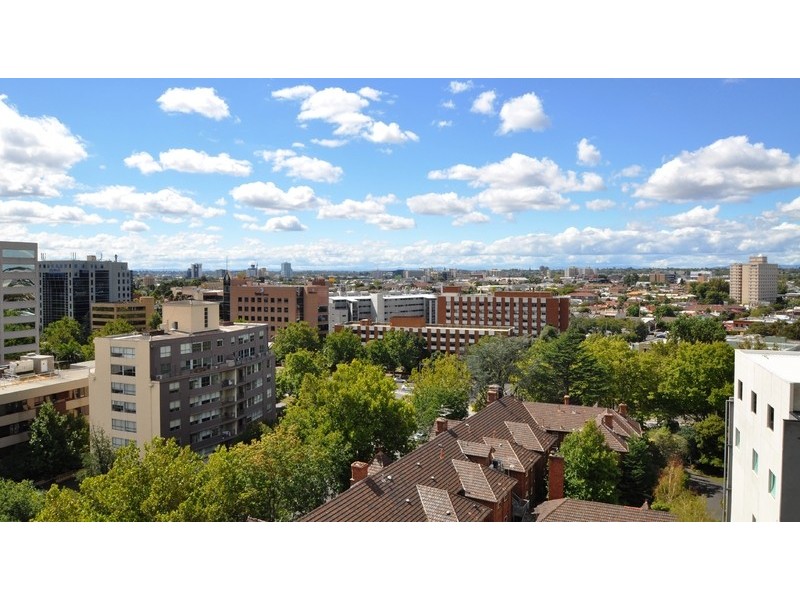 82 Queens Road, Melbourne VIC 3004