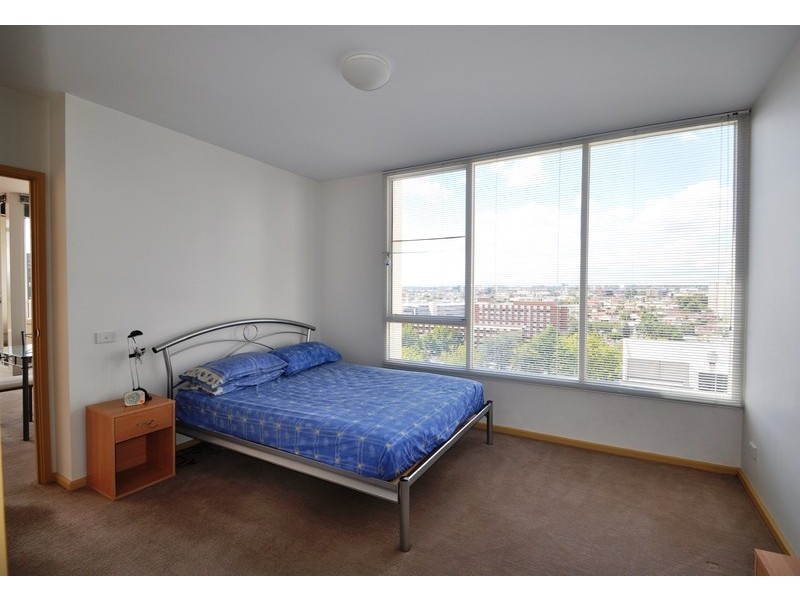 82 Queens Road, Melbourne VIC 3004