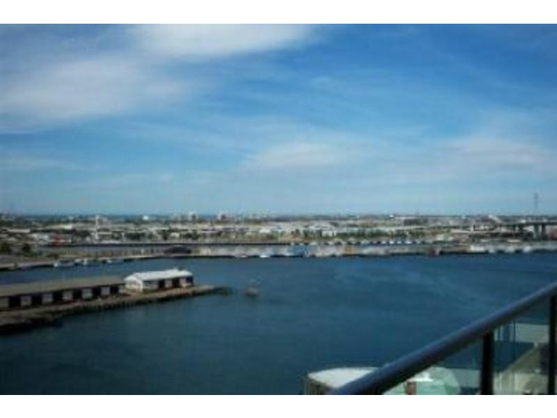 5 Caravel Lane, Docklands VIC 3008