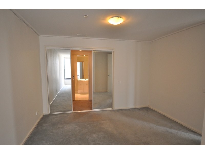 1007/163 City Road, Southbank VIC 3006