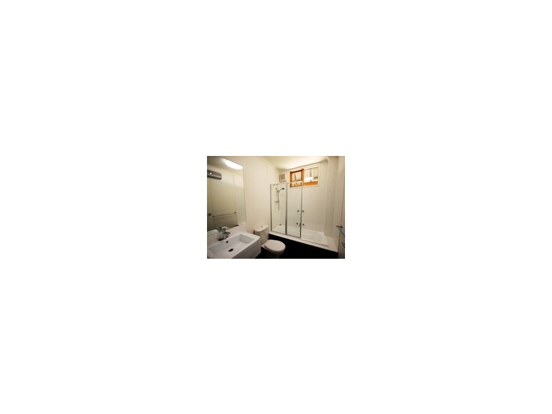 Crooked 2/5 Burrinjuck Lane, Dinner Plain VIC 3898