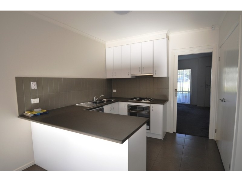 31 Pinewood Drive, Carrum Downs VIC 3201