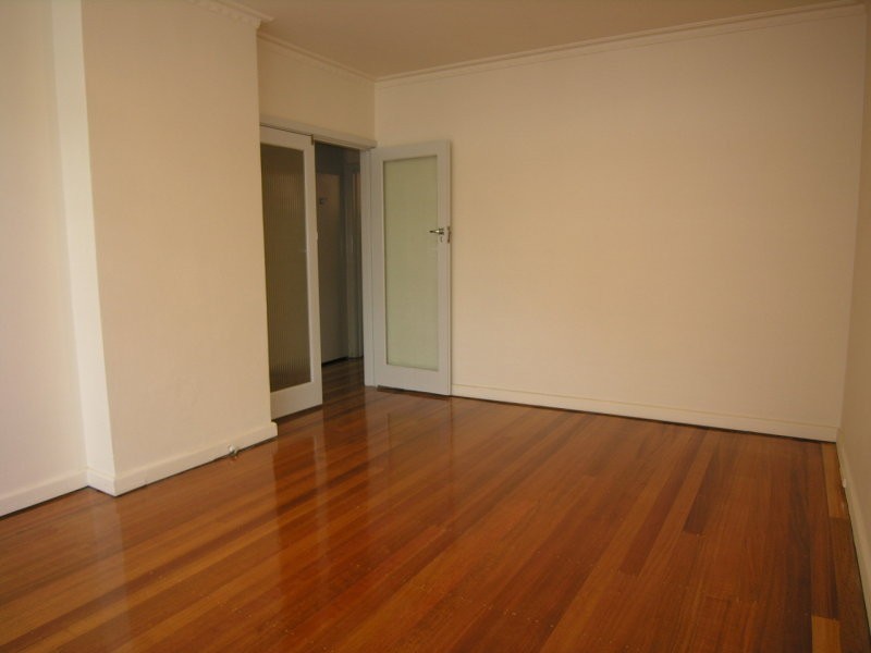 2/169  Glen Huntly Road, Elwood VIC 3184