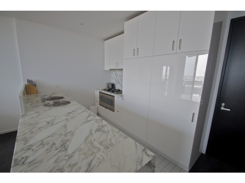 N1801/8 Waterview Walk, Docklands VIC 3008