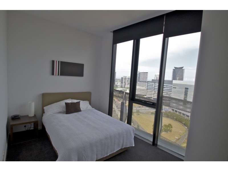 N1801/8 Waterview Walk, Docklands VIC 3008