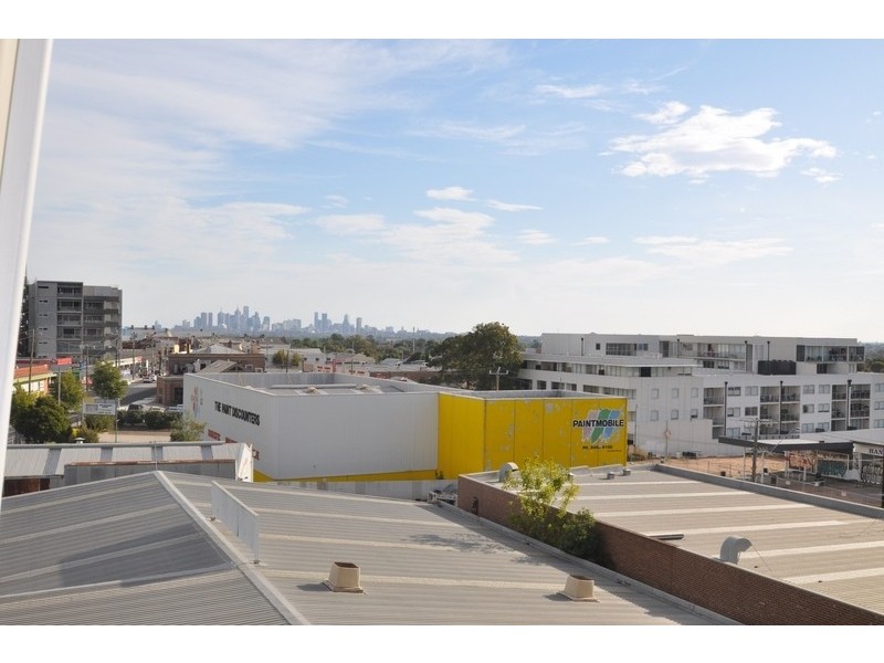 49 Plenty Road, Preston VIC 3072