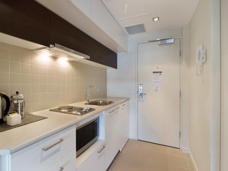 706/750 Bourke Street, Docklands VIC 3008