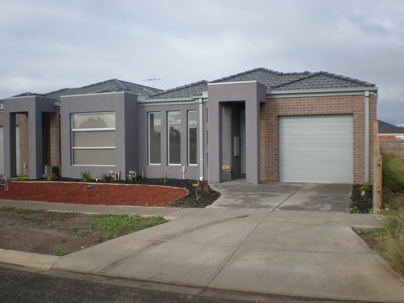 343 Hogans Road, Tarneit VIC 3029