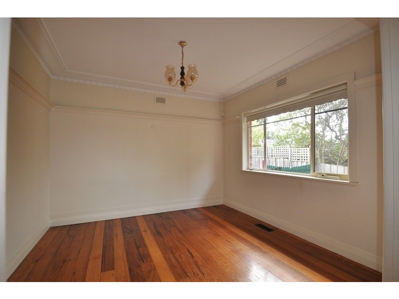 39 Sweetland Road, Box Hill VIC 3128