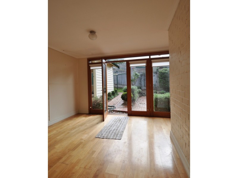 39 Sweetland Road, Box Hill VIC 3128