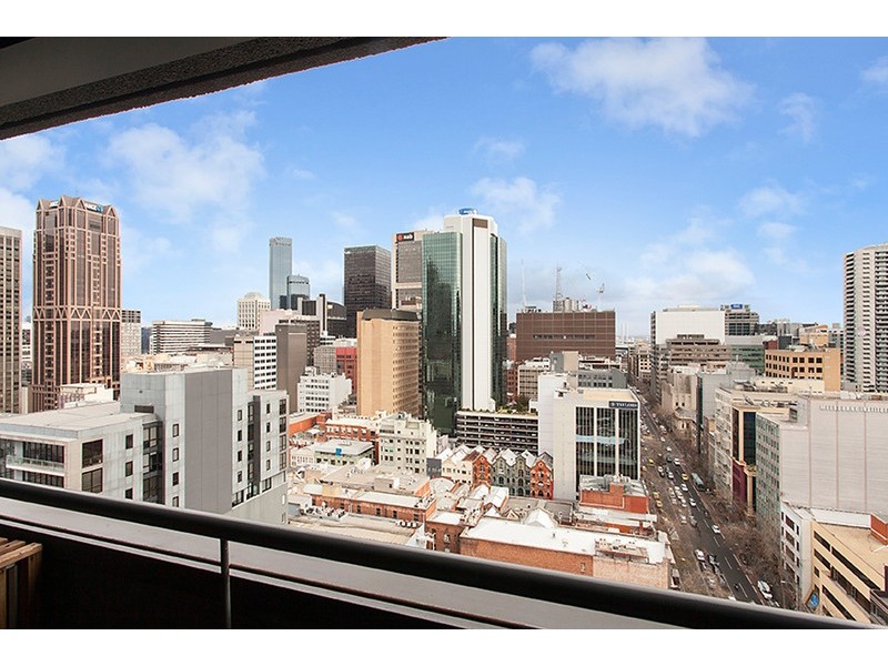 2013/250 Elizabeth Street, Melbourne VIC 3000