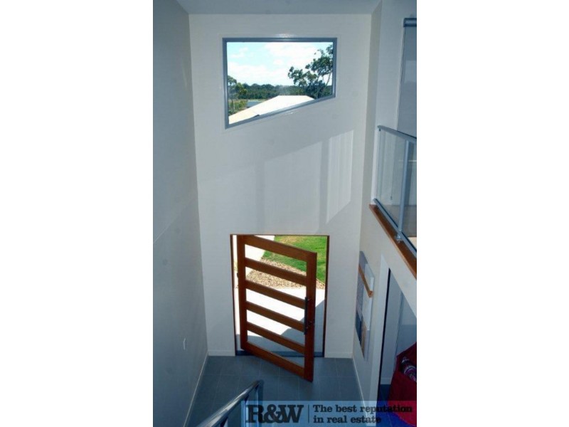 8 Pennant Court, Peregian Springs QLD 4573