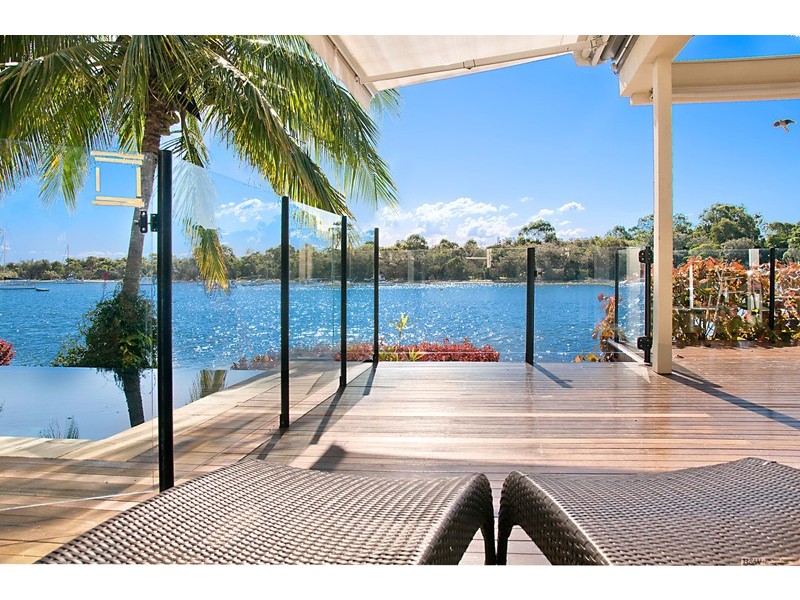 22 Noosa Parade, Noosa Heads QLD 4567