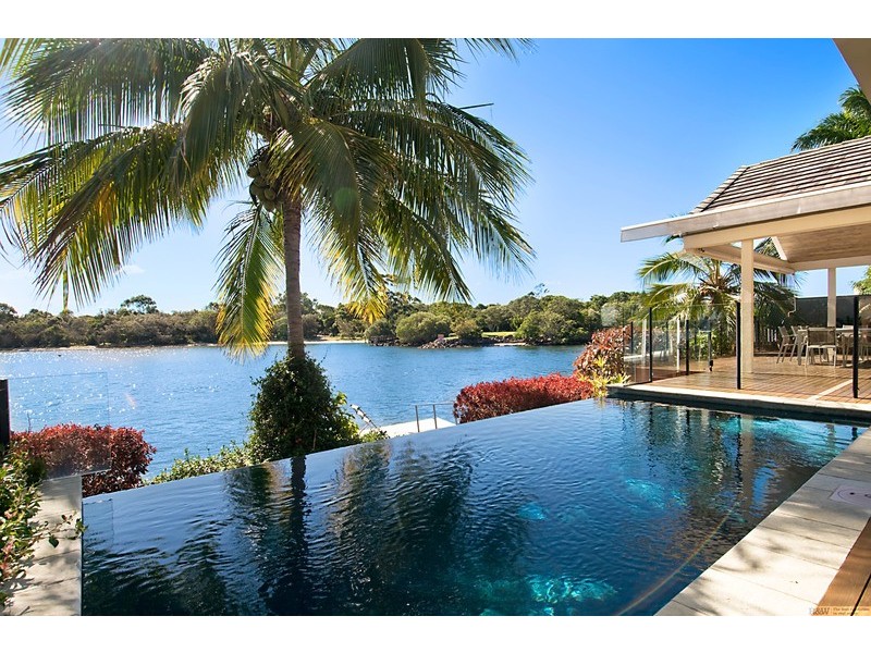 22 Noosa Parade, Noosa Heads QLD 4567