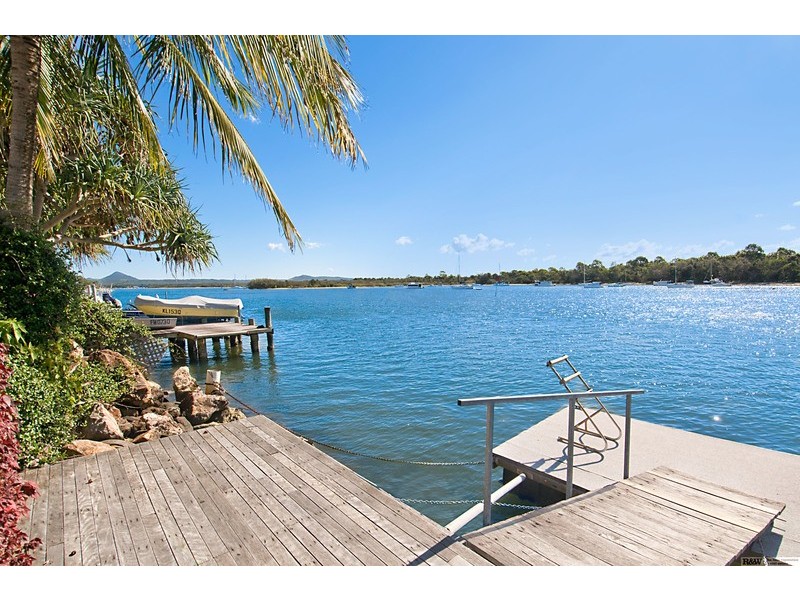 22 Noosa Parade, Noosa Heads QLD 4567