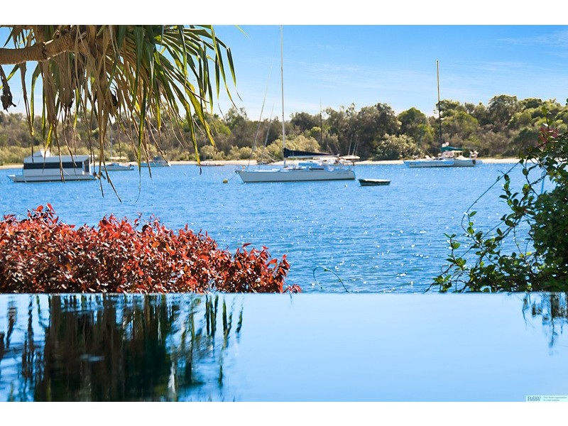 22 Noosa Parade, Noosa Heads QLD 4567