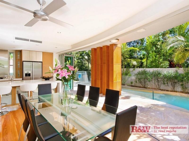 1/20 Asoon Noosa, James Street, Noosaville QLD 4566