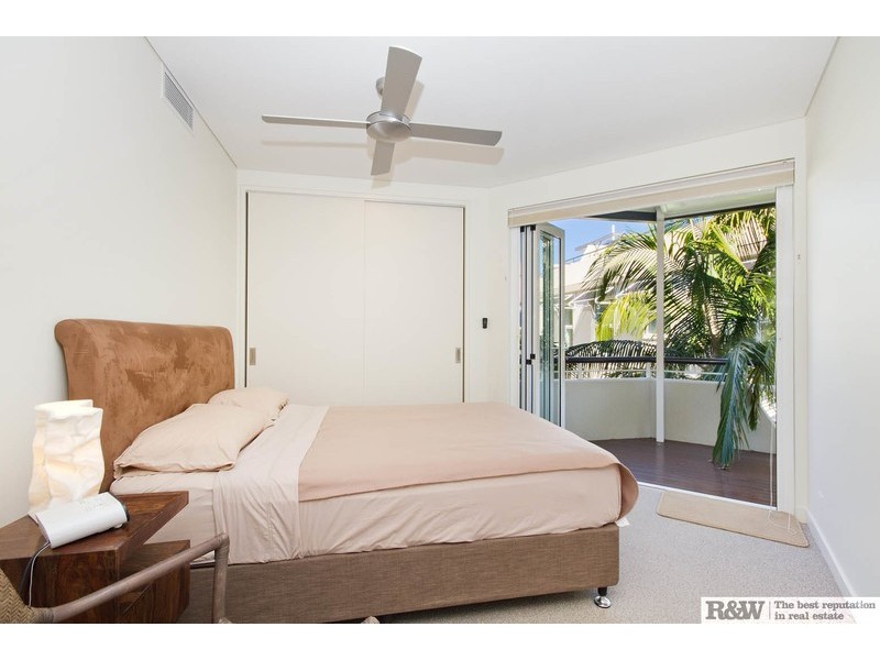 11 ‘The Emerald’ 42 Hastings Street, Noosa Heads QLD 4567