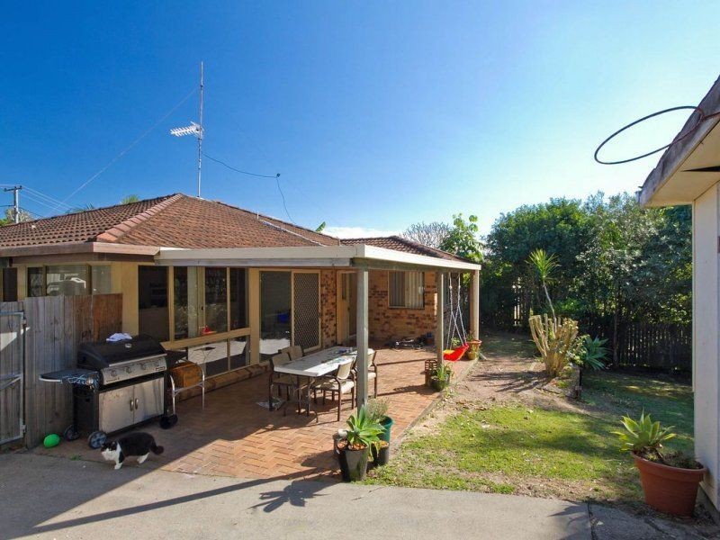 44 Second Avenue, Coolum Beach QLD 4573