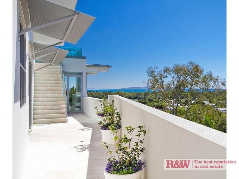 22/8 ‘Riverlight Penthouse’, Serentiy Close, Noosa Heads QLD 4567