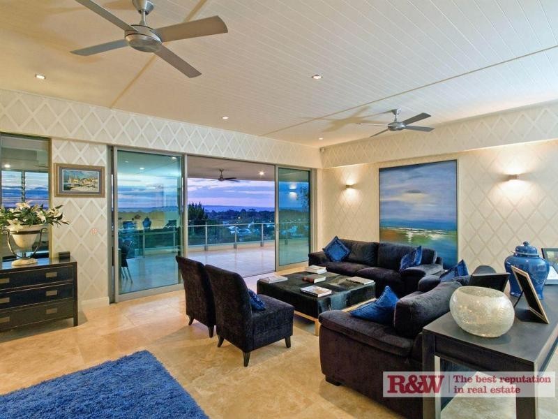 22/8 ‘Riverlight Penthouse’, Serentiy Close, Noosa Heads QLD 4567