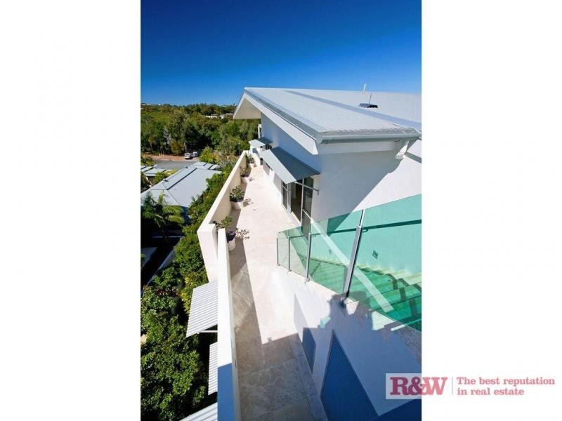 22/8 ‘Riverlight Penthouse’, Serentiy Close, Noosa Heads QLD 4567